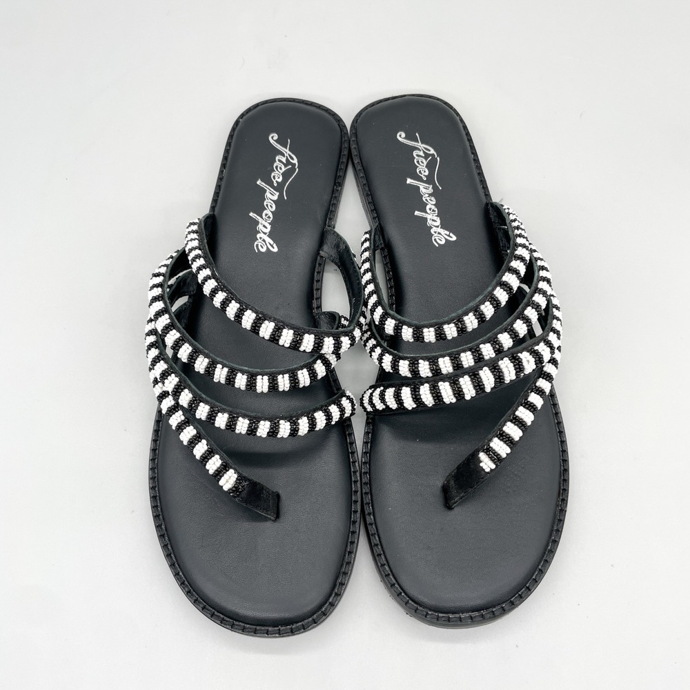 Free People Womens 39 Beatrice Beaded Sandals Black White Toe Loop Flat Boho